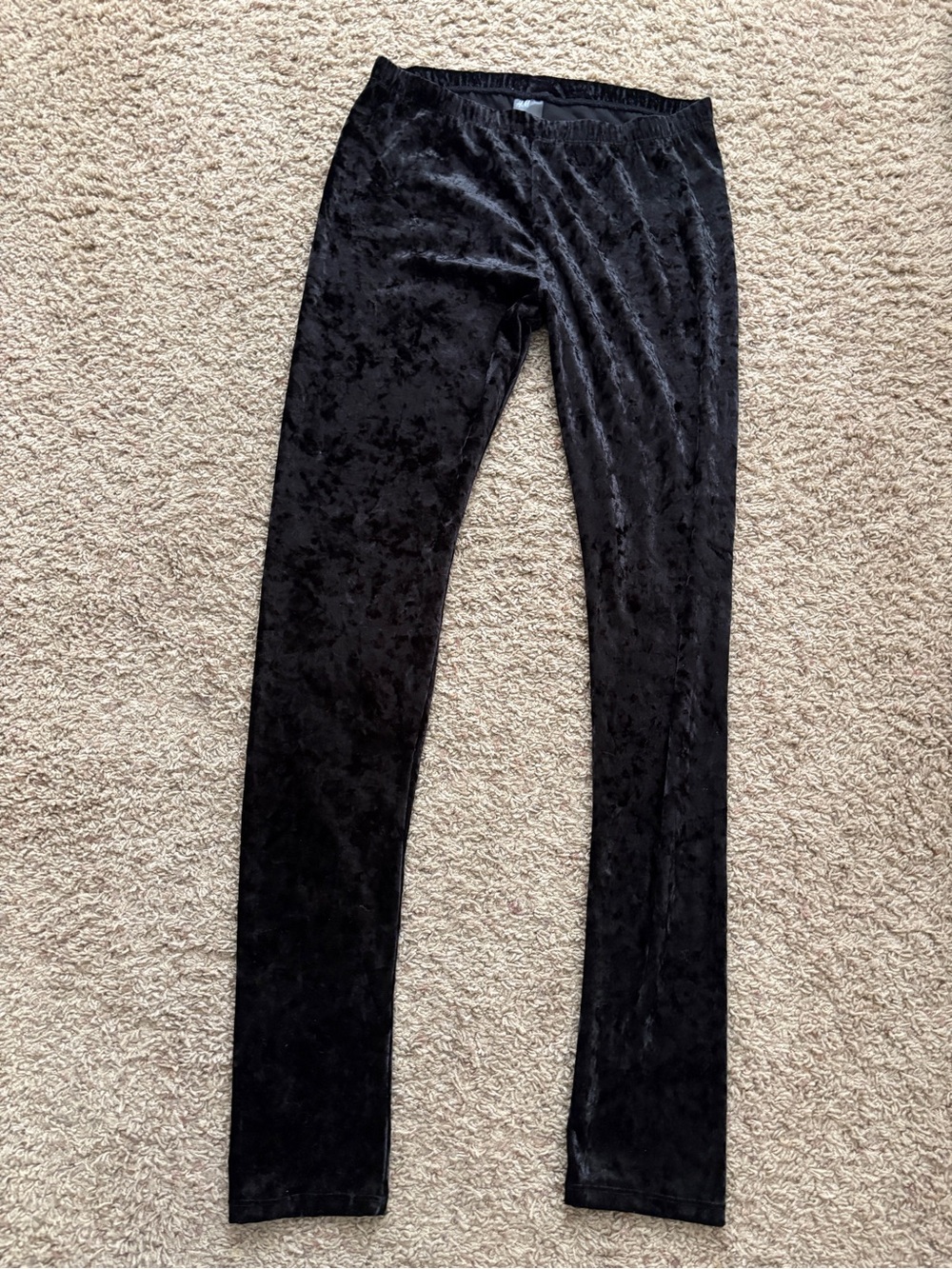 H&M Velour Black Leggings Women’s Large 31 inch Inseam Holidays